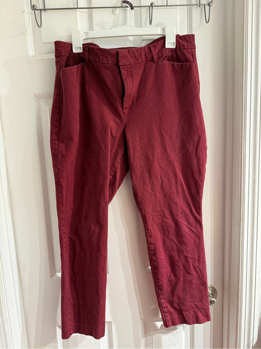 Old Navy Women’s Pixie Ankle Pants